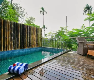 Pool Morcikap Resort